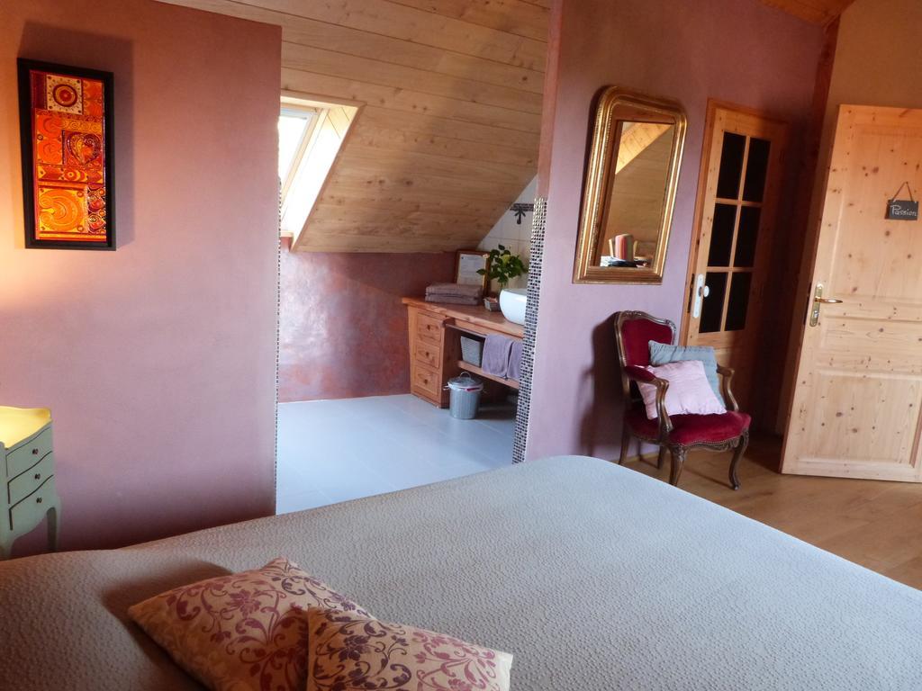 Melgven Bed And Breakfast La Fontaine Blanche חדר תמונה