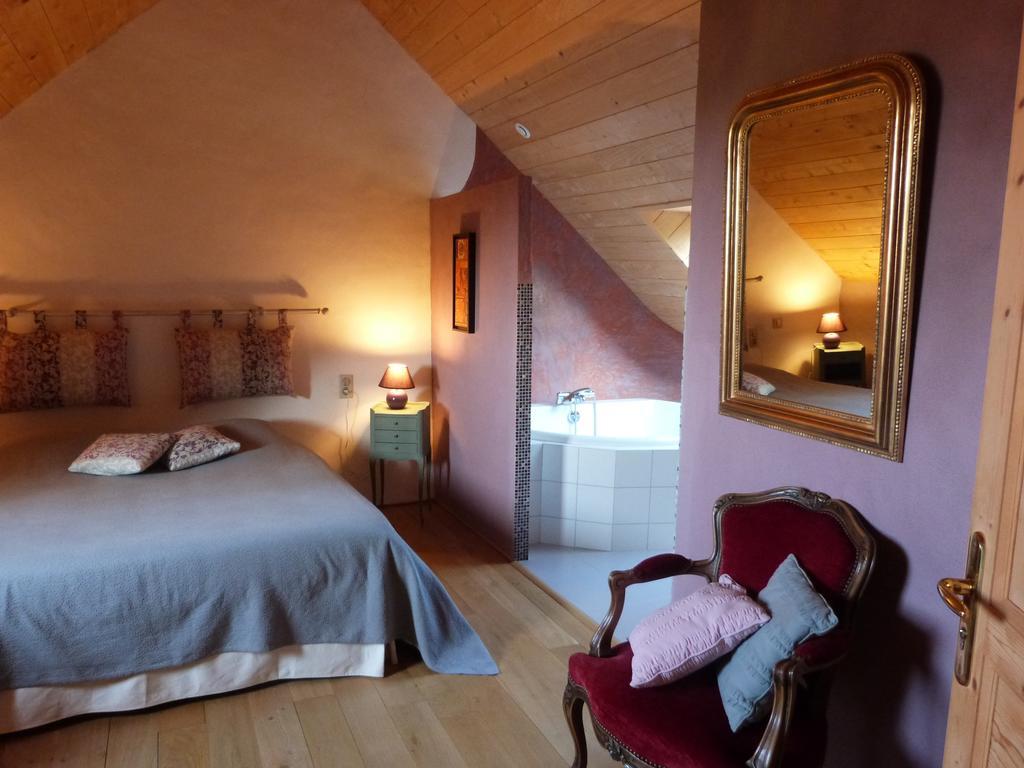 Melgven Bed And Breakfast La Fontaine Blanche חדר תמונה